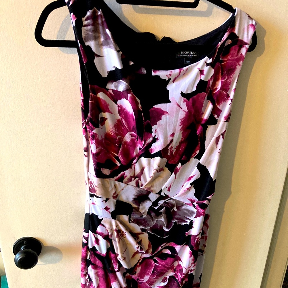 Beautiful classy fitted dress